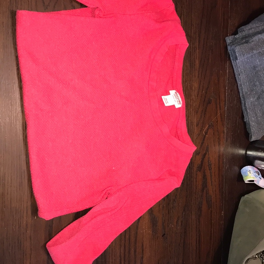 Red long sleeve T-shirt